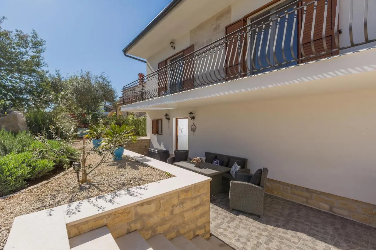 Apartment Amor Pula